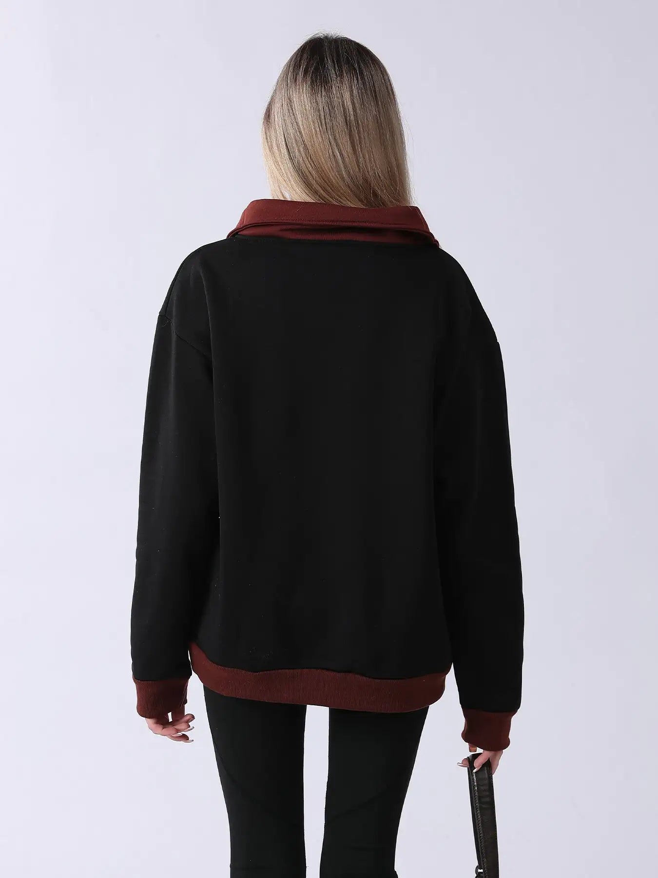 Women's Extended Sleeve Sweatshirt